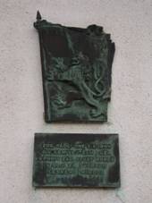 Pamtn deska Lua Kore Pibyslav-Hit.jpg