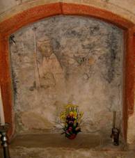 File:Kostel sv. Bartolomje v Ko u Chrudimi - malba v sedile.jpg