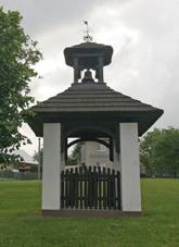 Libomice zvonika.JPG