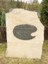 Frantiek Kavn Monument in Svobodn Hamry, Chrudim District.JPG