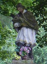 Radkovice u Bude socha sv. Jana Nepomuckho.JPG