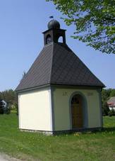 File:Radlice (Volfov), kaple.jpg