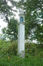 File:Bo muka naproti kaplice Dobr voda - 01.jpg