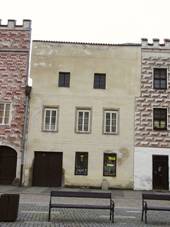 File:Slavonice, nm. Mru 462,.JPG