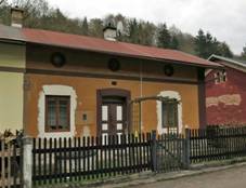 Frantikov nad Plounic, domek p.103.jpg