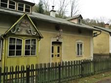 Frantikov nad Plounic, domek p.113.jpg