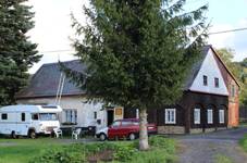 Vska pod Lesy, dm slo 10.jpg