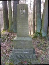 Studen, Denkmal 1757 2.jpg