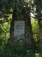 Dobe, Jestebice, pamtnk.jpg