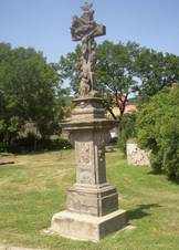 https://upload.wikimedia.org/wikipedia/commons/thumb/d/d9/Luzice_MO_CZ_cross_055.jpg/800px-Luzice_MO_CZ_cross_055.jpg