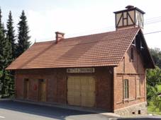 CZE Bruzovice hasisk zbrojnice.jpg