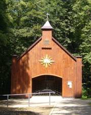 https://upload.wikimedia.org/wikipedia/commons/5/5b/Kapli%C4%8Dka_H%C3%A1jek_-_panoramio.jpg