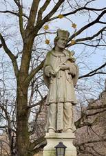 Kamenn socha sv. Jana Nepomuckho