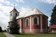 https://upload.wikimedia.org/wikipedia/commons/thumb/6/62/Bulovka_%28okres_Liberec%29%2C_kostel_%282%29.jpg/1920px-Bulovka_%28okres_Liberec%29%2C_kostel_%282%29.jpg