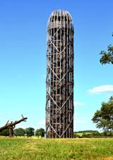 Hemanick rozhledna 2.jpg