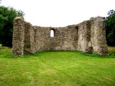 Na obrÃ¡zku mÅ¯Å¾e bÃ½t: trÃ¡va, obloha, venku a pÅ™Ãroda