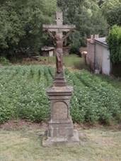 Dvorce (okres Jihlava) - k u zastvky.jpg