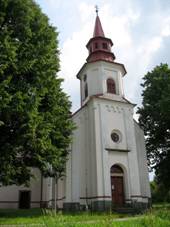 Petrovice, kostelk.jpg