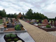 Sluovice, hbitov.JPG