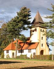 Sudice (OP), evangelick a pravoslavn kostel (1).jpg