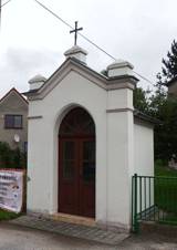 Vesina (OP), U kaplika.JPG