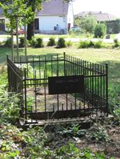 ej - nhrobek Friedricha Clausewitze, 2008 obr1.jpg