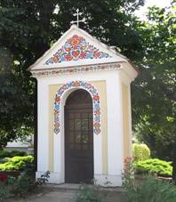 Doln Bojanovice, kaplika.jpg