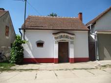 Doln Bojanovice, sklep.jpg