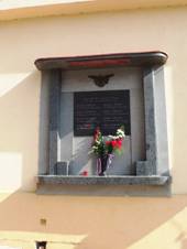 Podivn, pamtn deska.jpg