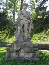 http://upload.wikimedia.org/wikipedia/commons/thumb/a/a7/Jasenn%C3%A1%2C_socha_port%C3%A1%C5%A1e.jpg/640px-Jasenn%C3%A1%2C_socha_port%C3%A1%C5%A1e.jpg