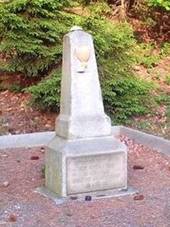 Pamtnk husitsk bitvy u enkova v Brdech (Q66566186) 02.jpg