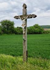 K u silnice jihozpadn od Hostimi (Q96775185).jpg