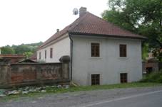 Usedlost, Karltejnsk 31, Beroun - Hostim, Beroun, okr. Beroun, Stedoesk kraj.jpg
