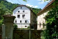 Johnv vlcov mln, Ke Svatmu Jnu 16, Beroun - Hostim, Beroun, okr. Beroun, Stedoesk kraj 02.jpg