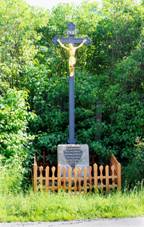 Hvozdec, Mrtnk, crucufix.jpg