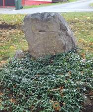 Pamtn kmen na nvsi v Ken (Q104976543) 01.jpg