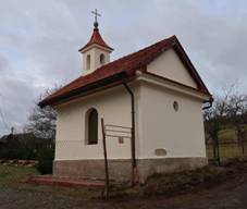 Kaple v Ohrazenici (Q66565323) 02.jpg