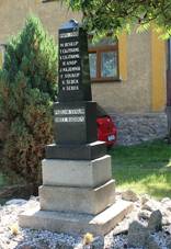 296 Radou na nmst pomnk.jpg