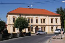 23 Svinae Obecn ad.JPG