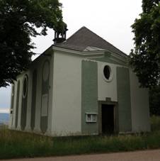 Lhotka, kaple svat Anny.jpg