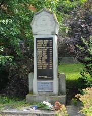 Pomnk padlm v Zlu (Q105003893).jpg