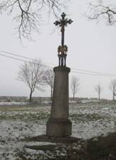 K zpadn od Ostromee mezi stromy (Q66056416).jpg