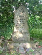 Pomnk padlm jin od Otova (Q38044858).jpg