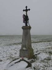 K severn od Velkho Malahova v poli (Q66056423).jpg