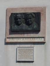 Kel, rodn dm brat Kik, deska.JPG