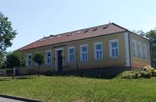 Luice (Blotn), kola.JPG