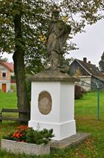 Splov, socha Jana Nepomuckho.jpg