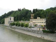 Lzesk dm hotel a restaurace (Teplice nad Bevou).JPG