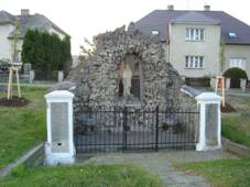 Velk jezd-kaple P.Marie Lurdsk z r.1887