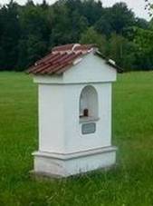 Vklenkov kaple u Bukov (Q67180349) 01.jpg